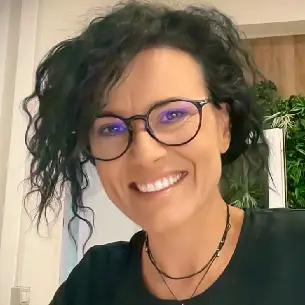 Silvia Amaritei Marketing Manager PharmAhead